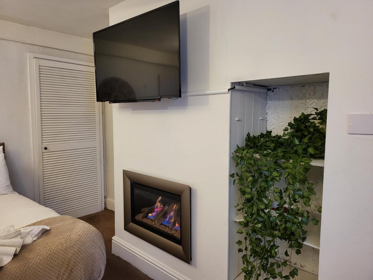 Apartamento Seaside Flat With Fast Wifi Scarborough Exterior foto